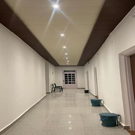 Hotel Maa Bhagwati Алмора Экстерьер фото